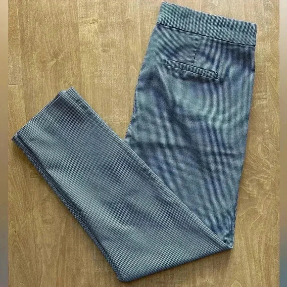 Emma & Olivia Black and White Houndstooth Print Cropped Ankle Pants, Size Small - Picture 1 of 15